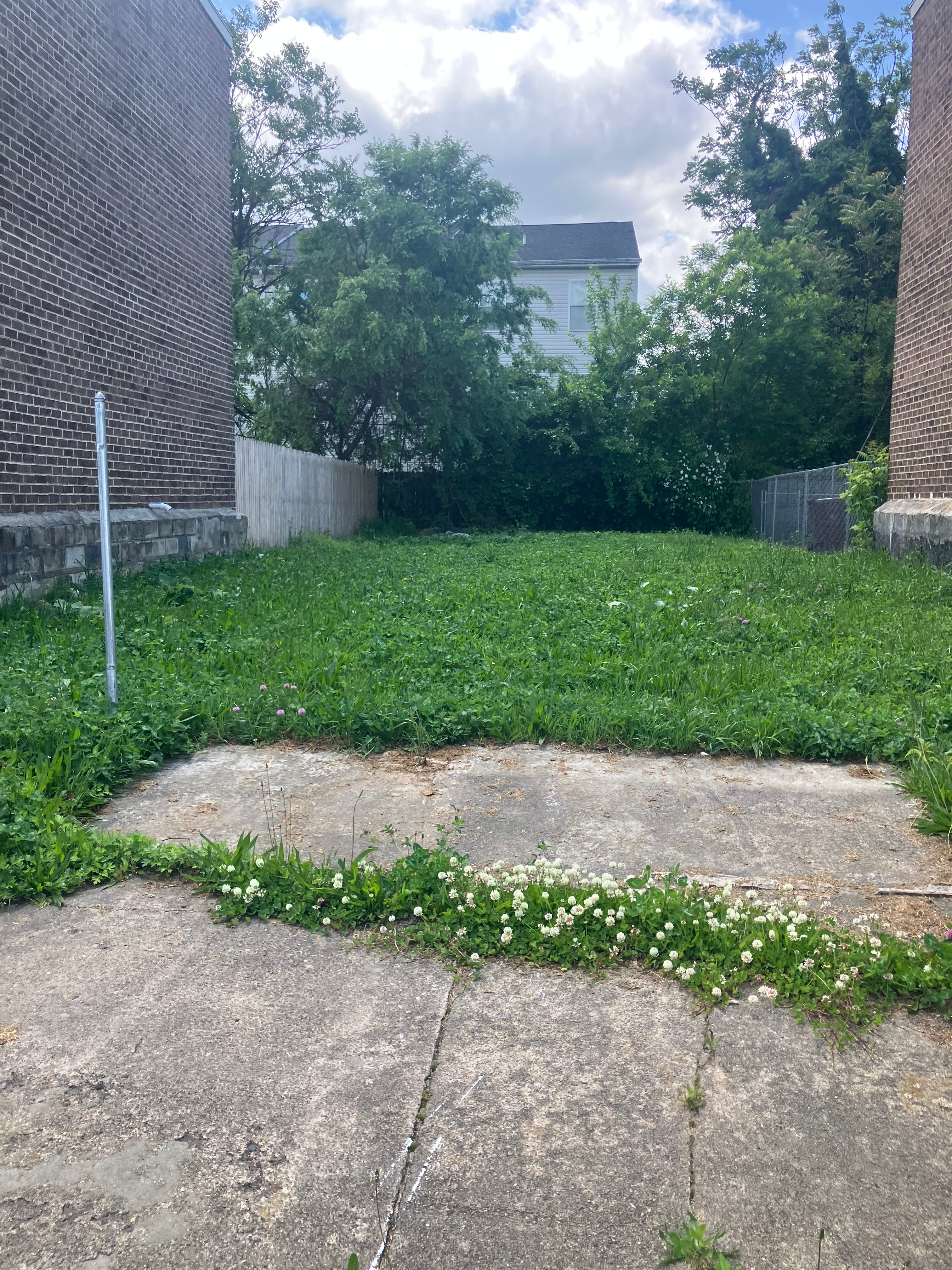 602 E 22nd Street photo